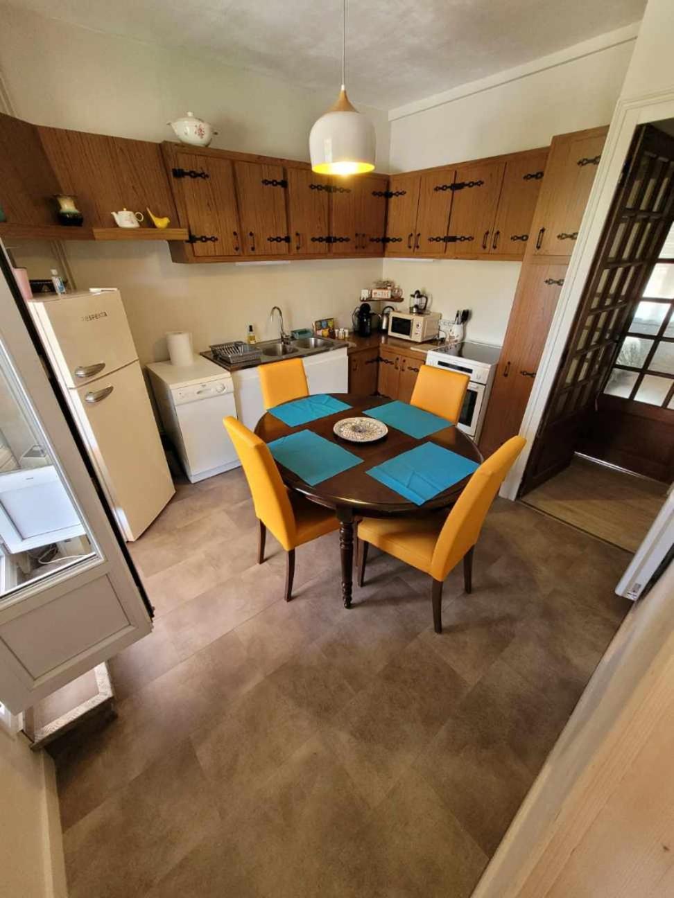 La Salamandre -Appartement Salbris Exteriör bild